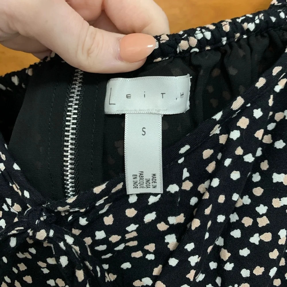 Leith Cropped Spotted Blouse - Picture 4 of 5